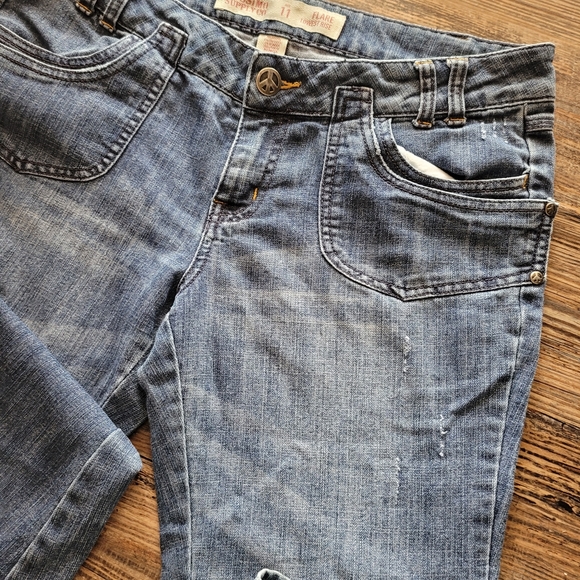 Flare lowest rise - Picture 5 of 6